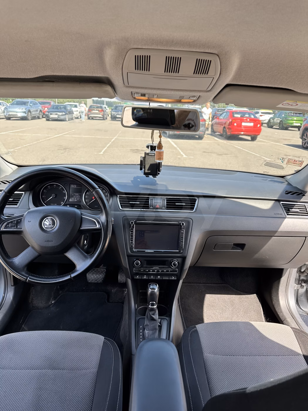 Skoda Rapid фото 9