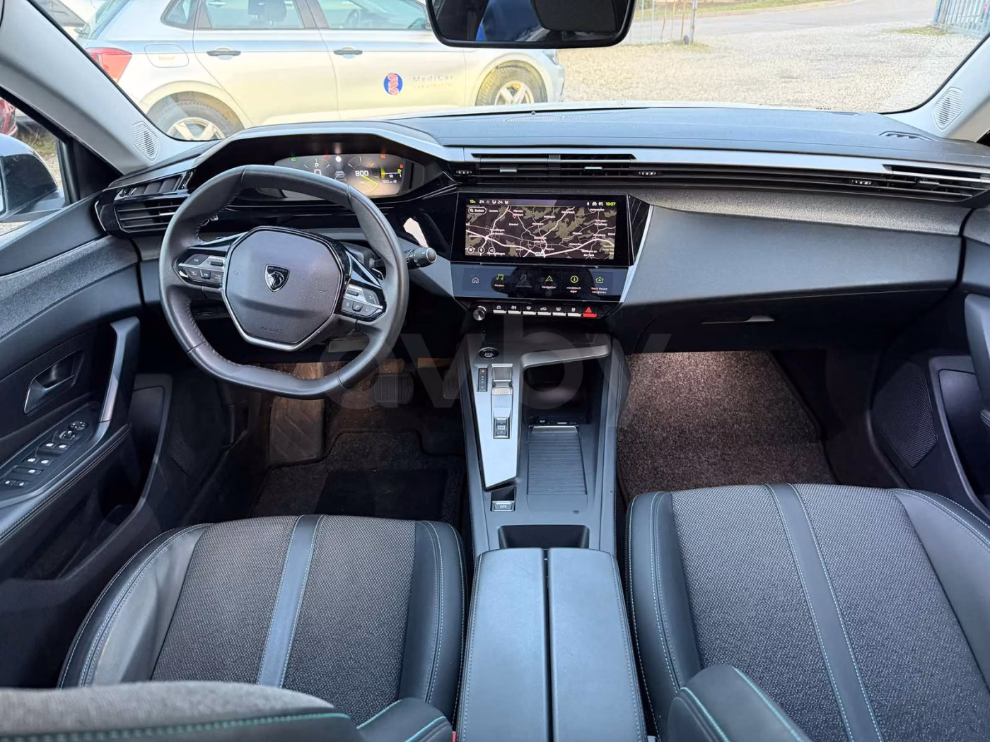 Peugeot 308 фото 10