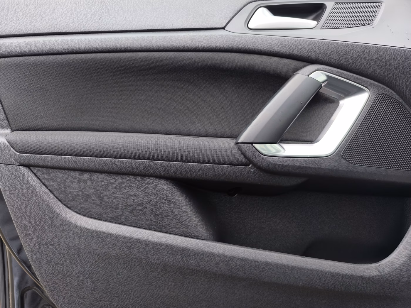 Peugeot 308 фото 7