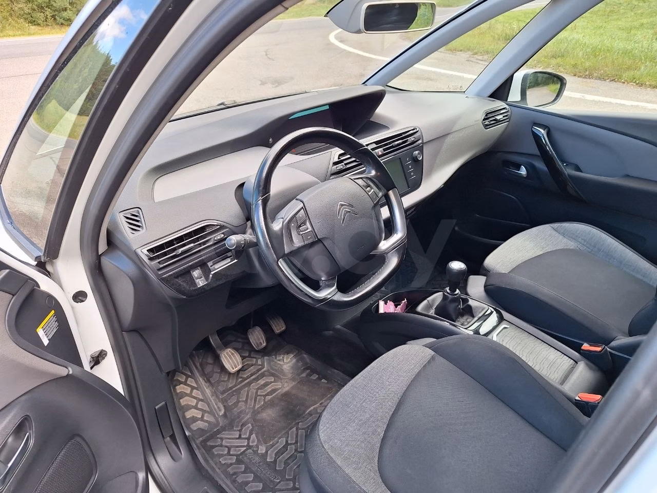 Citroen C4 Grand Picasso фото 8
