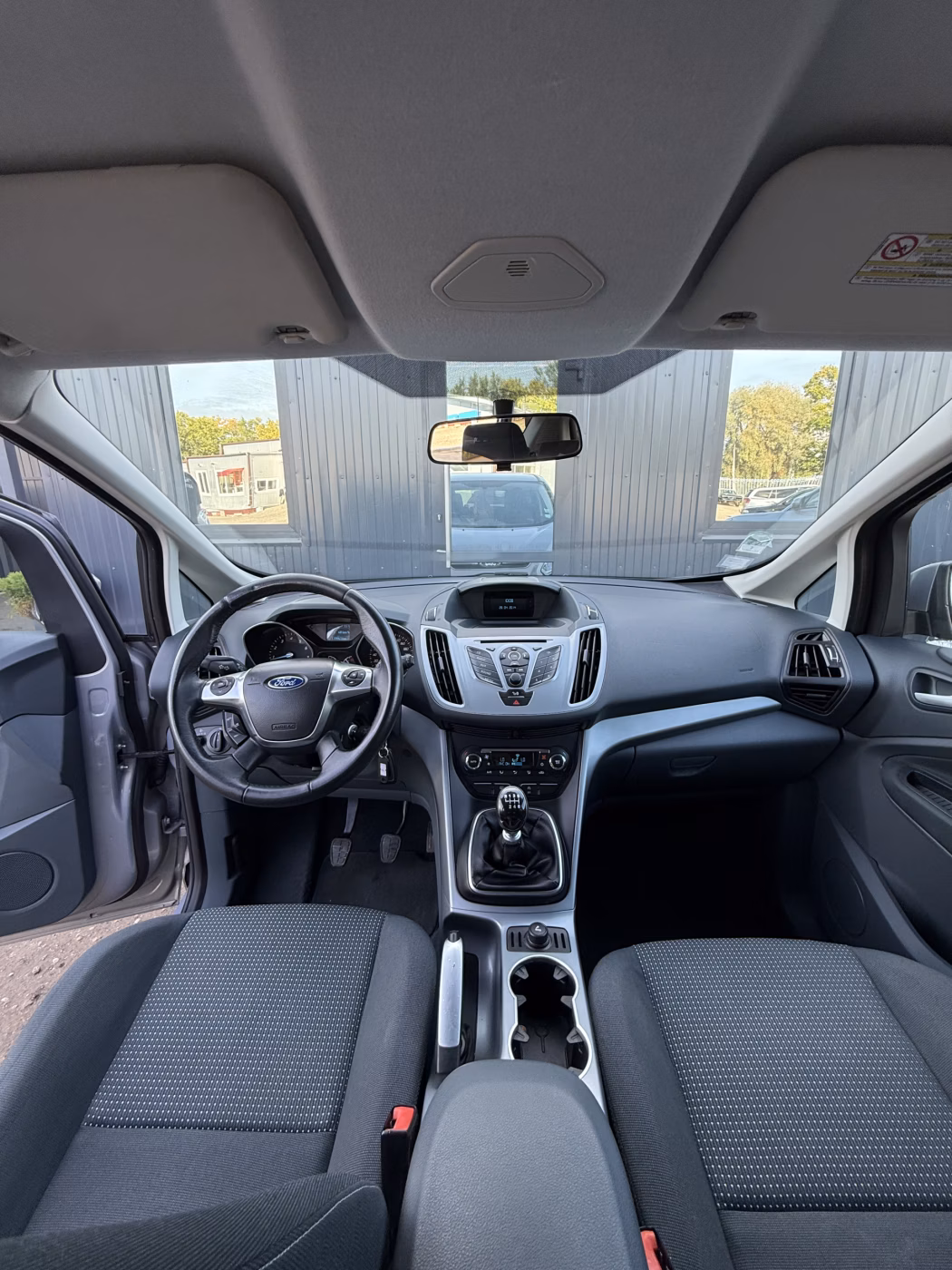 Ford C-MAX фото 8