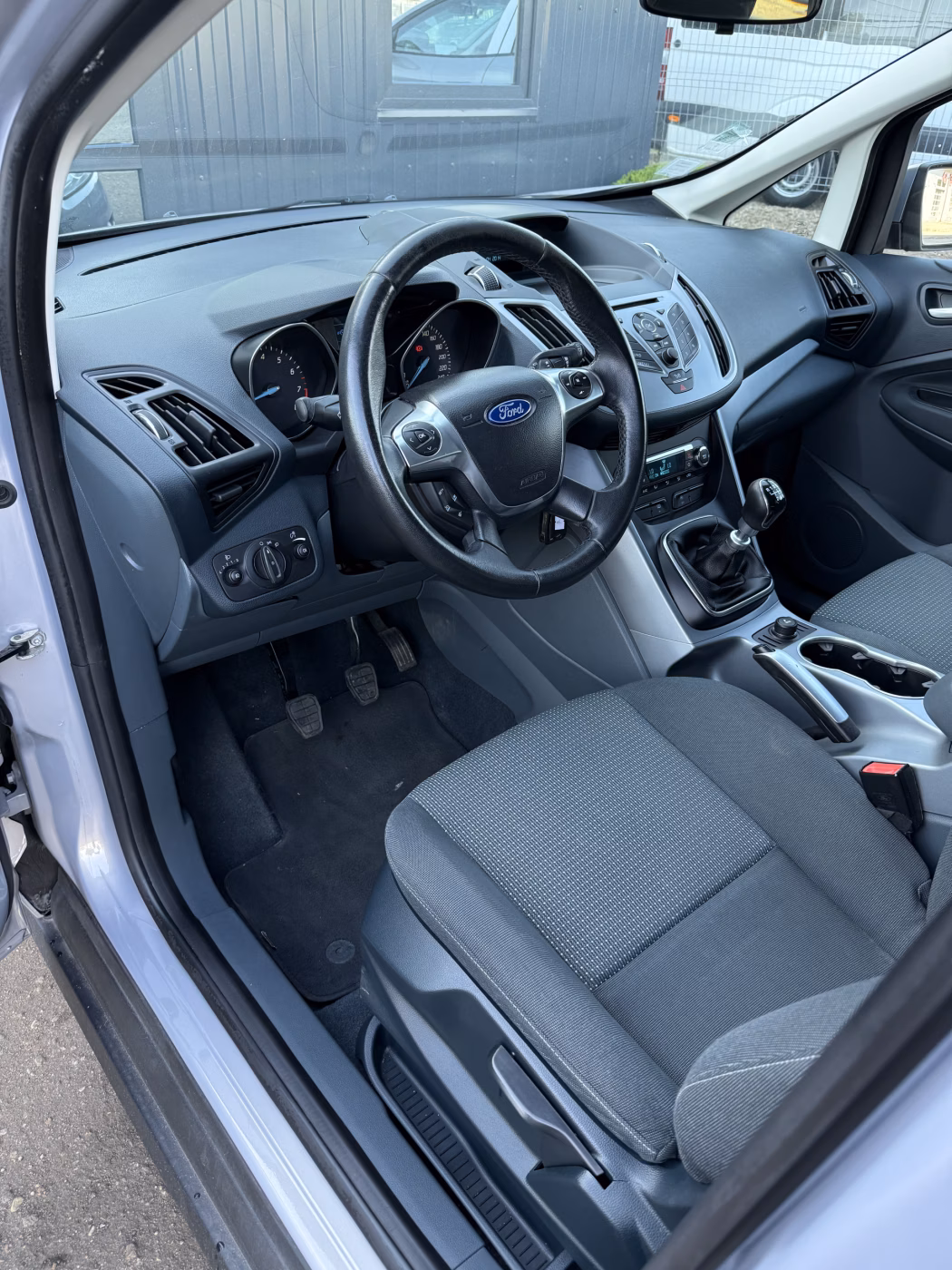 Ford C-MAX фото 7