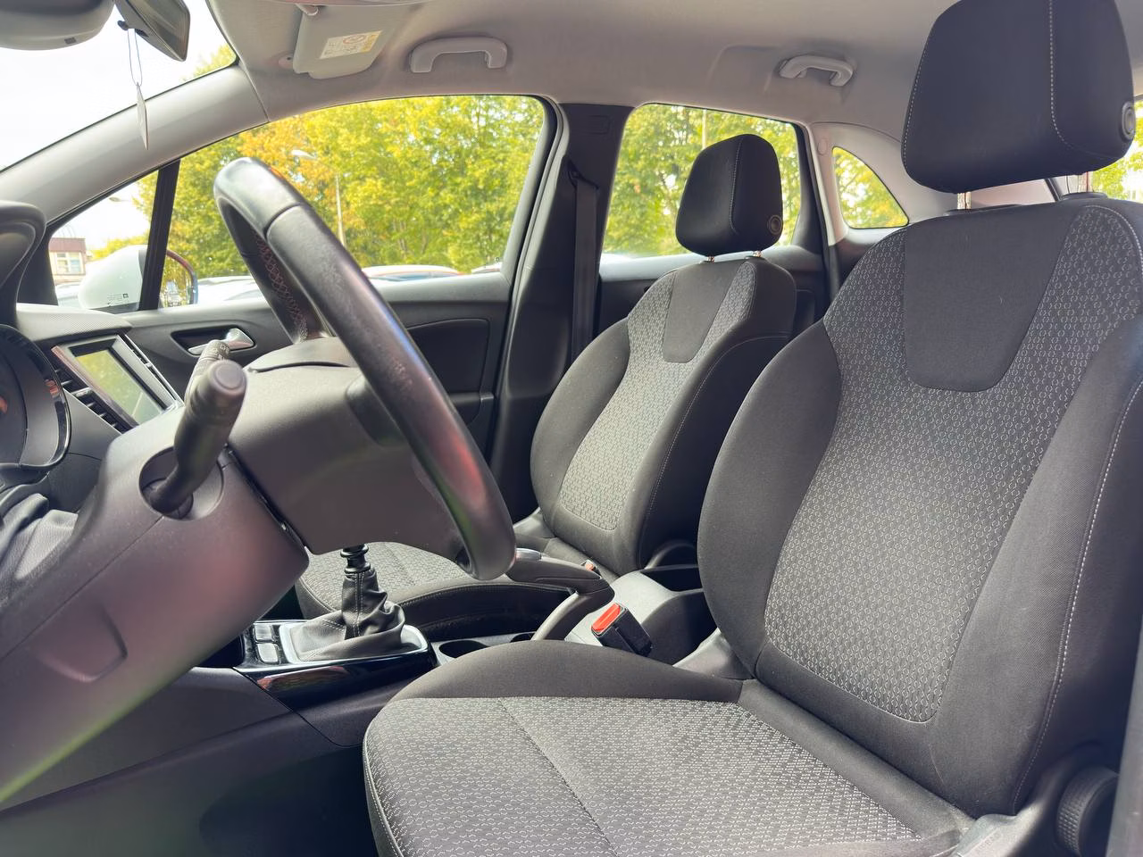 Opel Crossland X фото 7