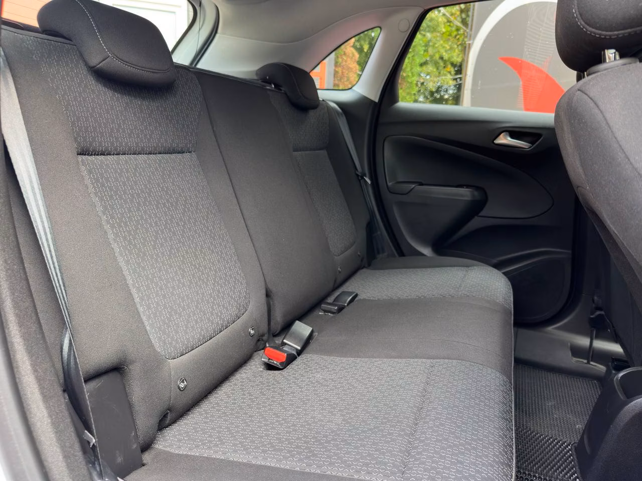 Opel Crossland X фото 9