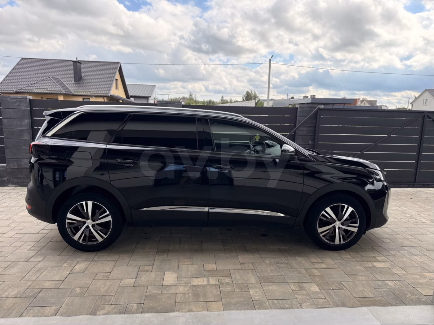 Peugeot 5008 фото 24