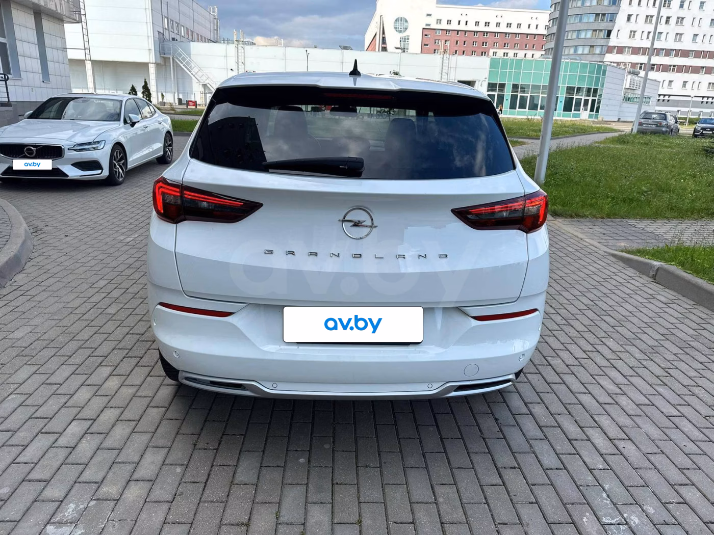Opel Grandland X фото 8