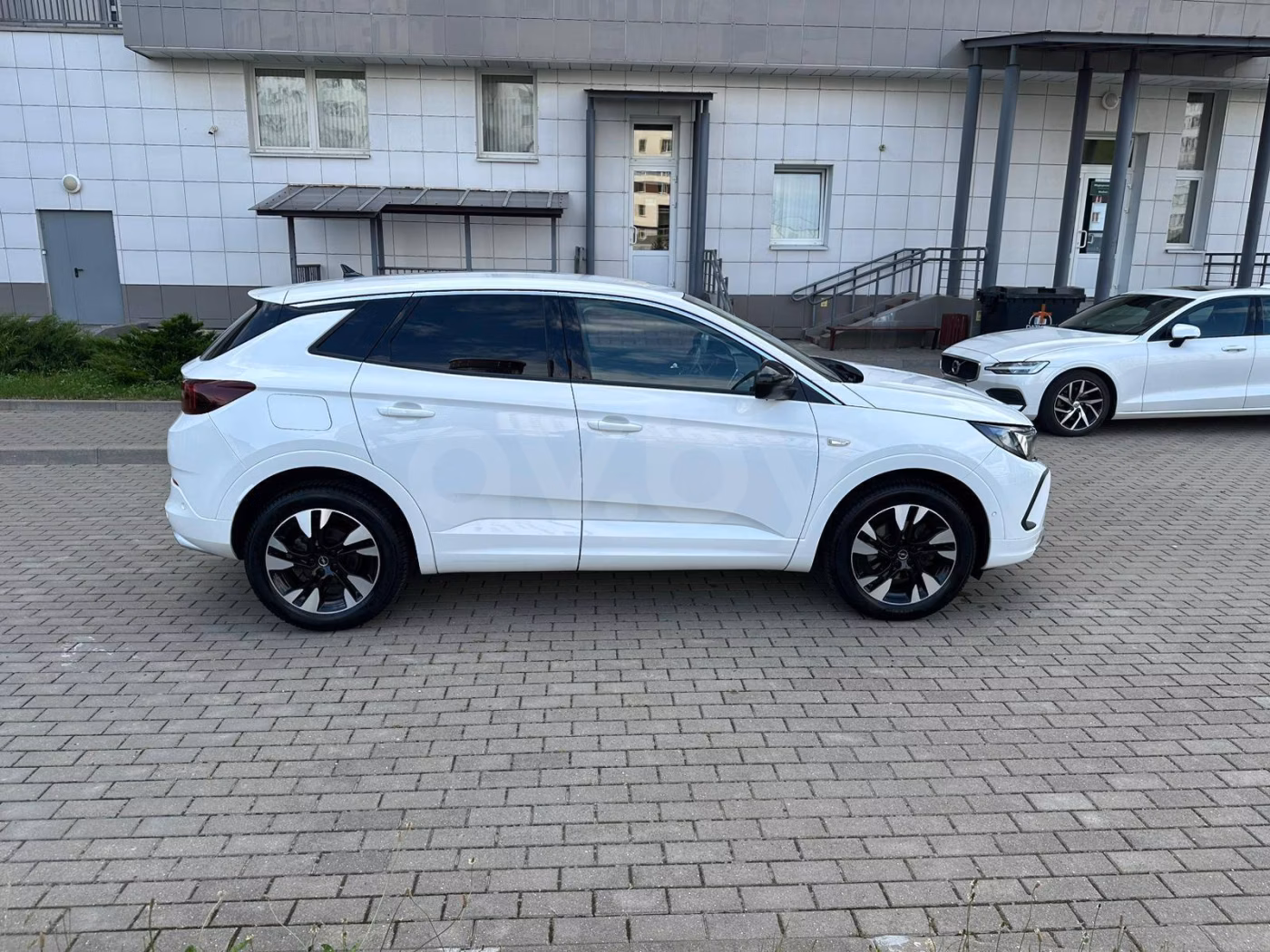 Opel Grandland X фото 9