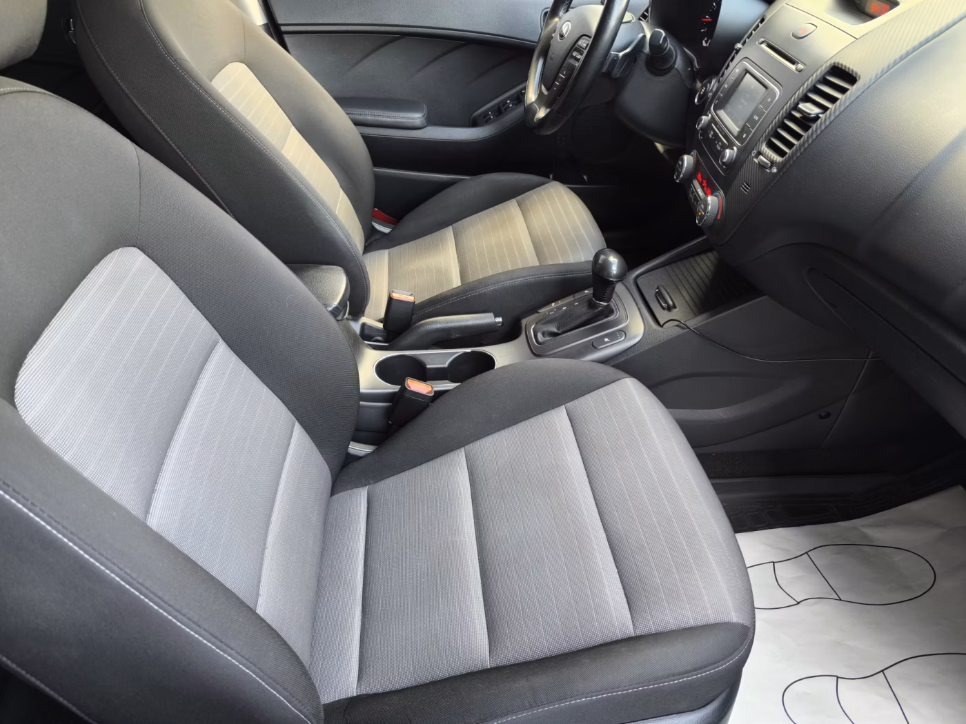Kia Cerato фото 14