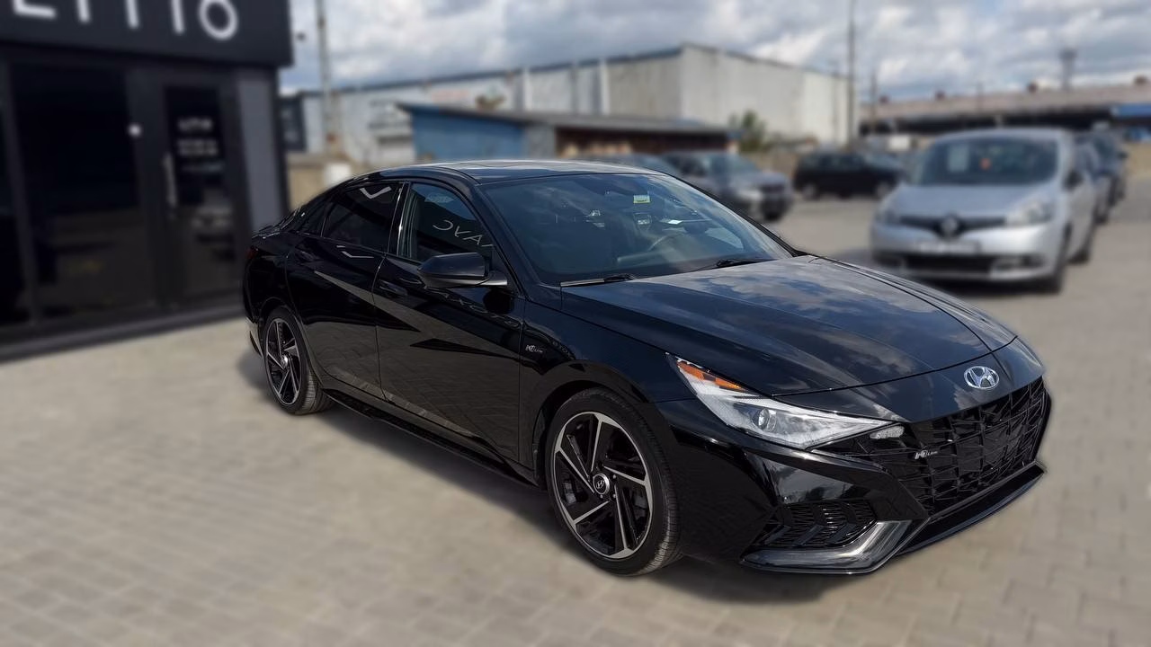 Hyundai Elantra фото 7