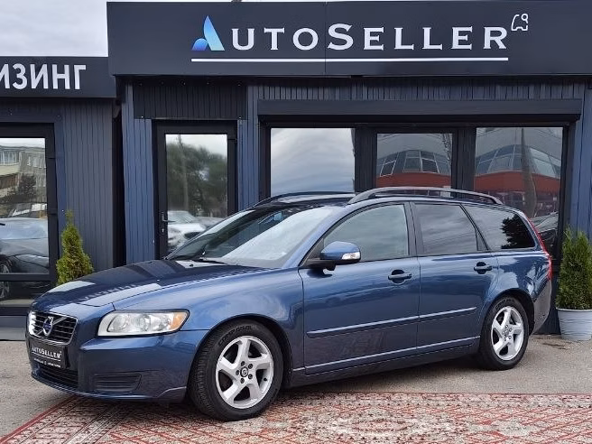 Volvo V50 фото 3