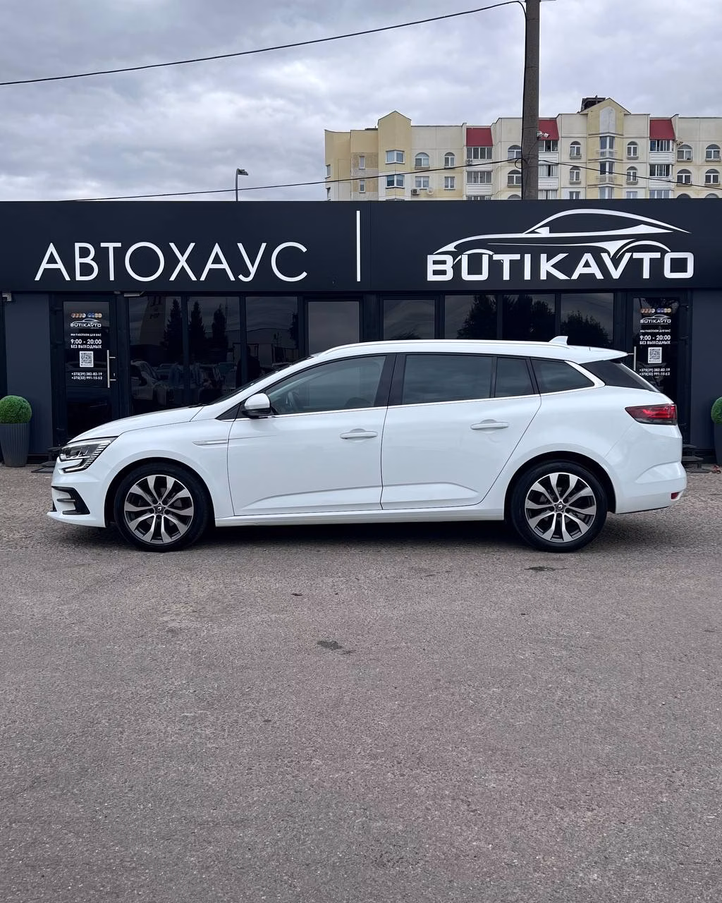 Renault Megane фото 8