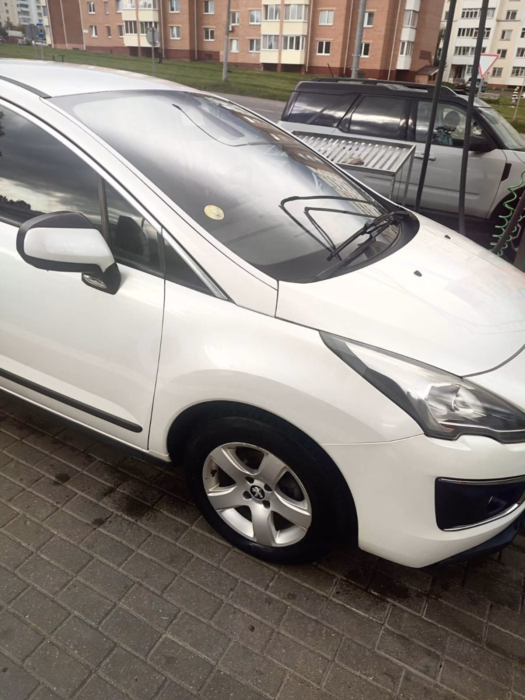 Peugeot 3008 фото 12