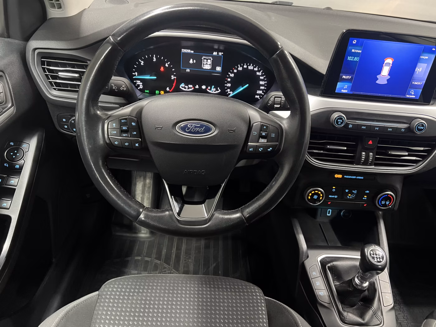 Ford Focus фото 13