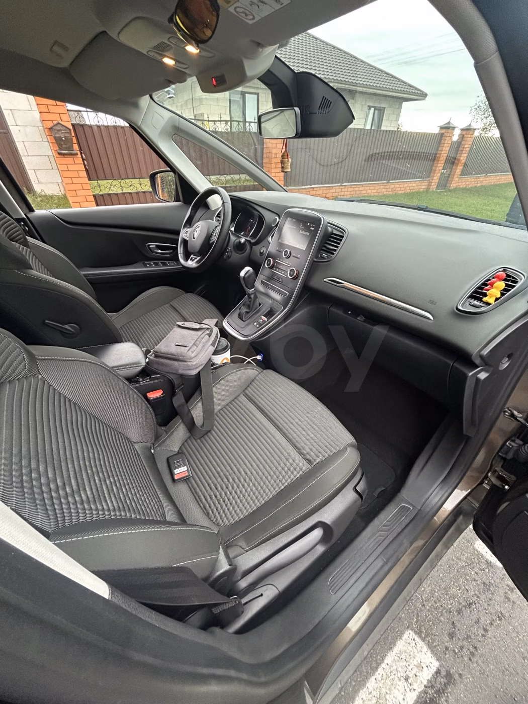 Renault Grand Scenic фото 8
