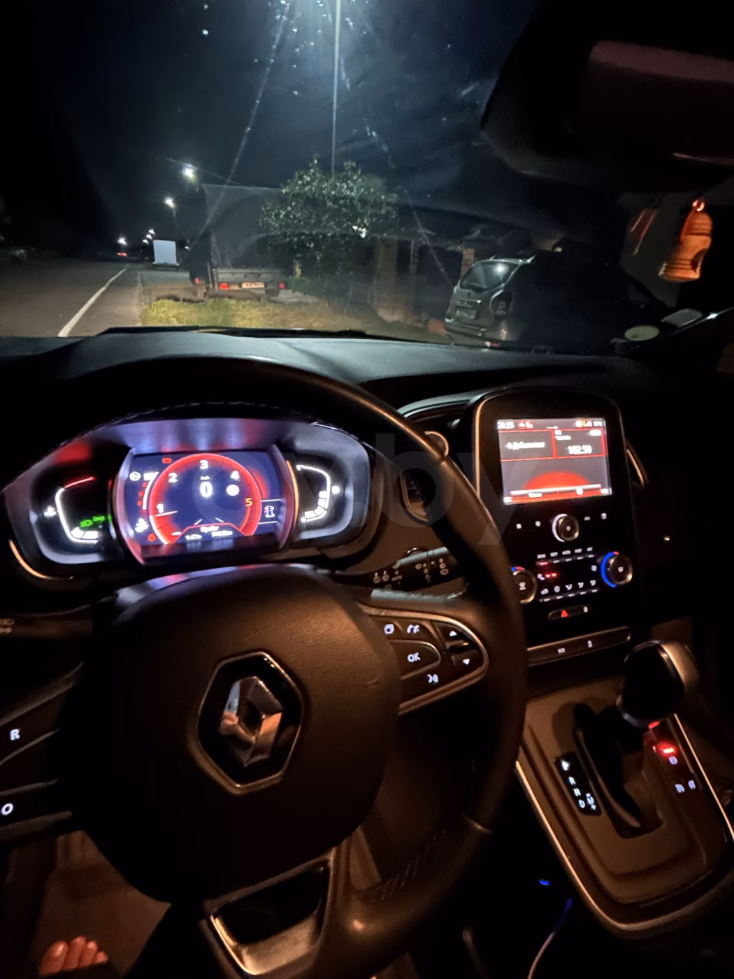 Renault Grand Scenic фото 9