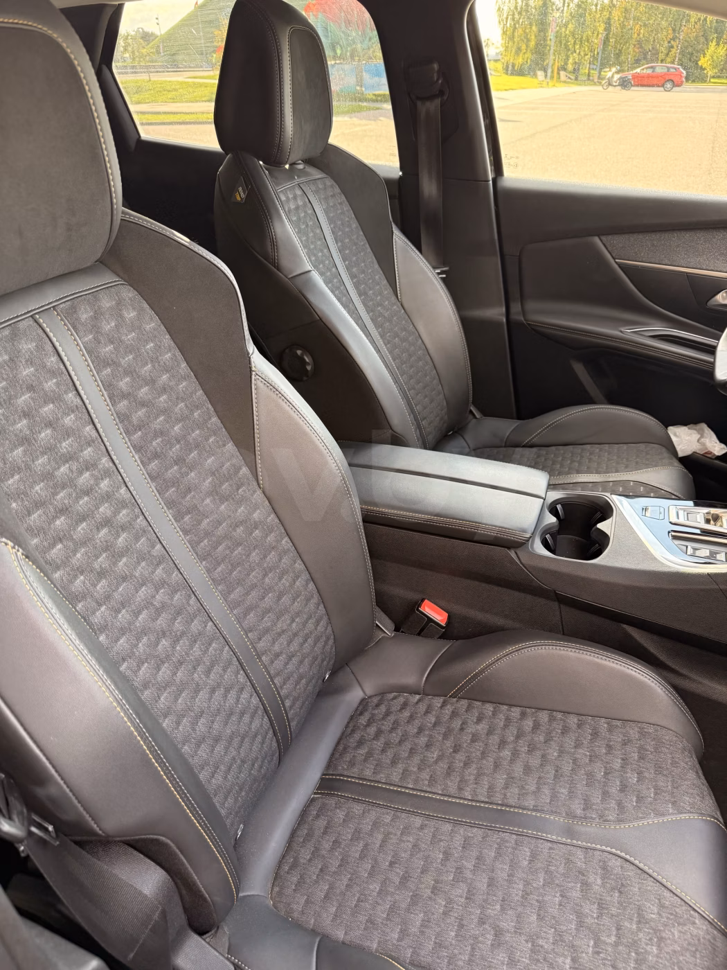 Peugeot 3008 фото 15