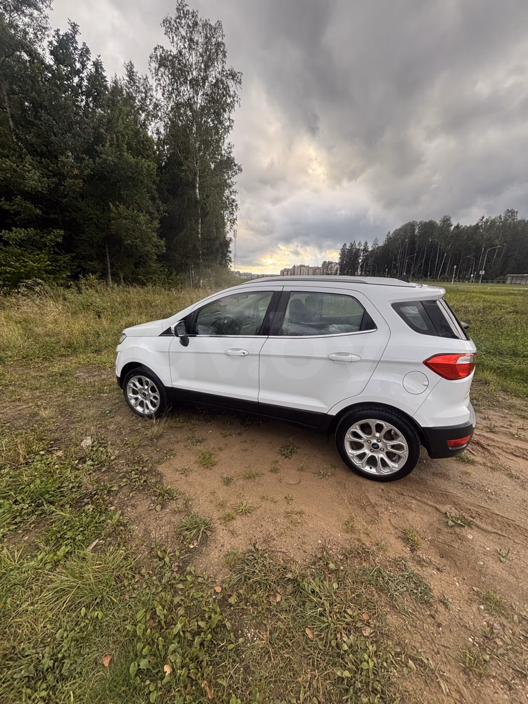 Ford EcoSport фото 7