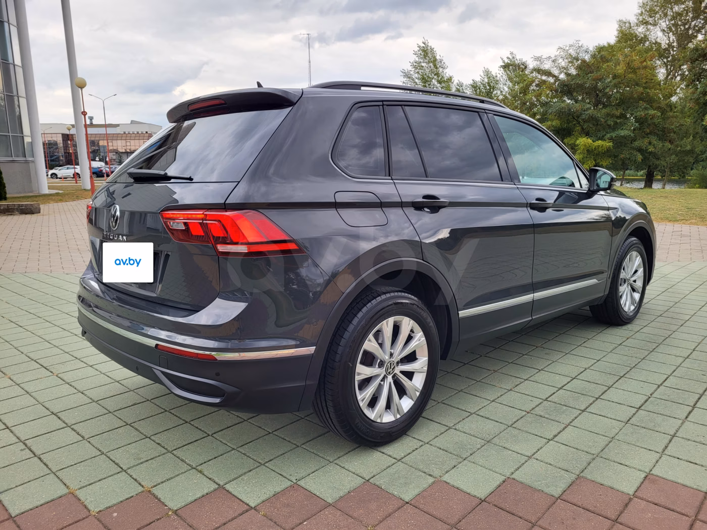 Volkswagen Tiguan фото 7