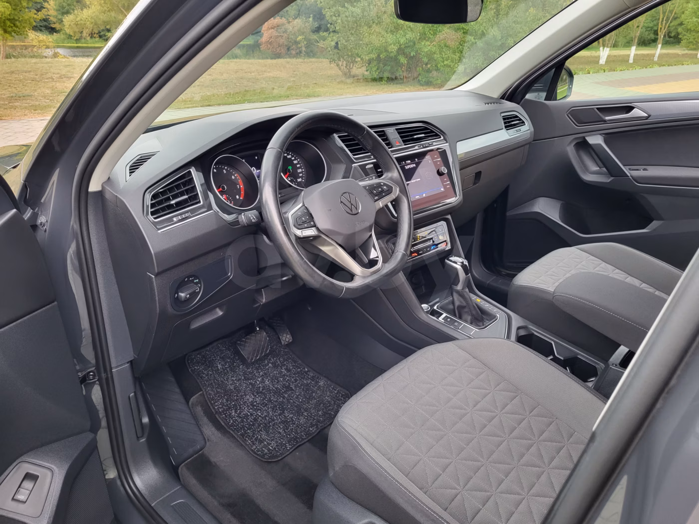 Volkswagen Tiguan фото 14