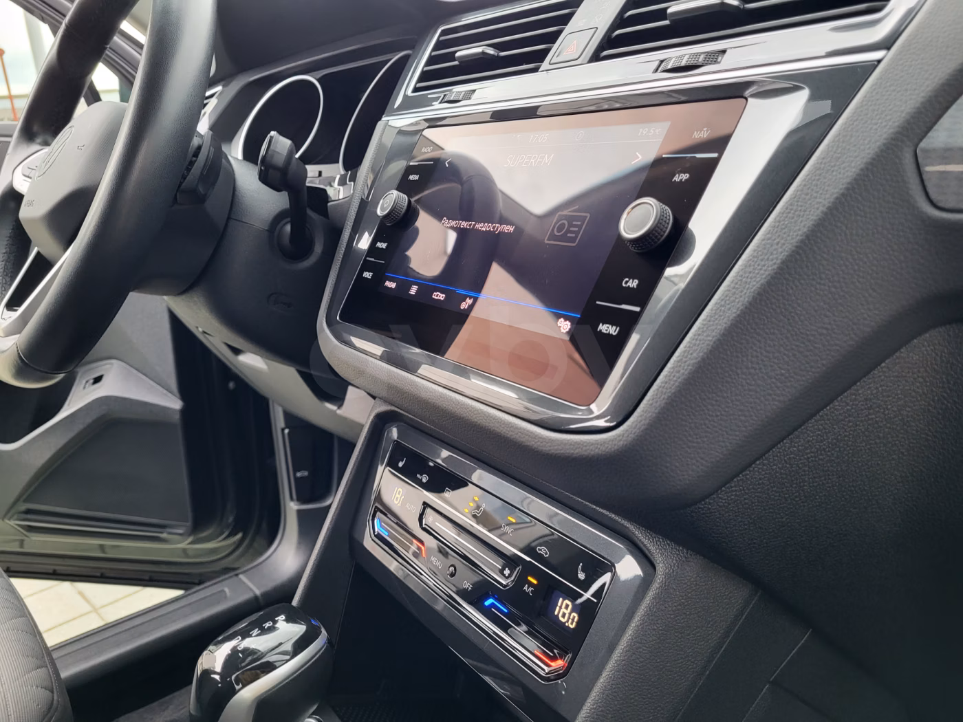 Volkswagen Tiguan фото 18
