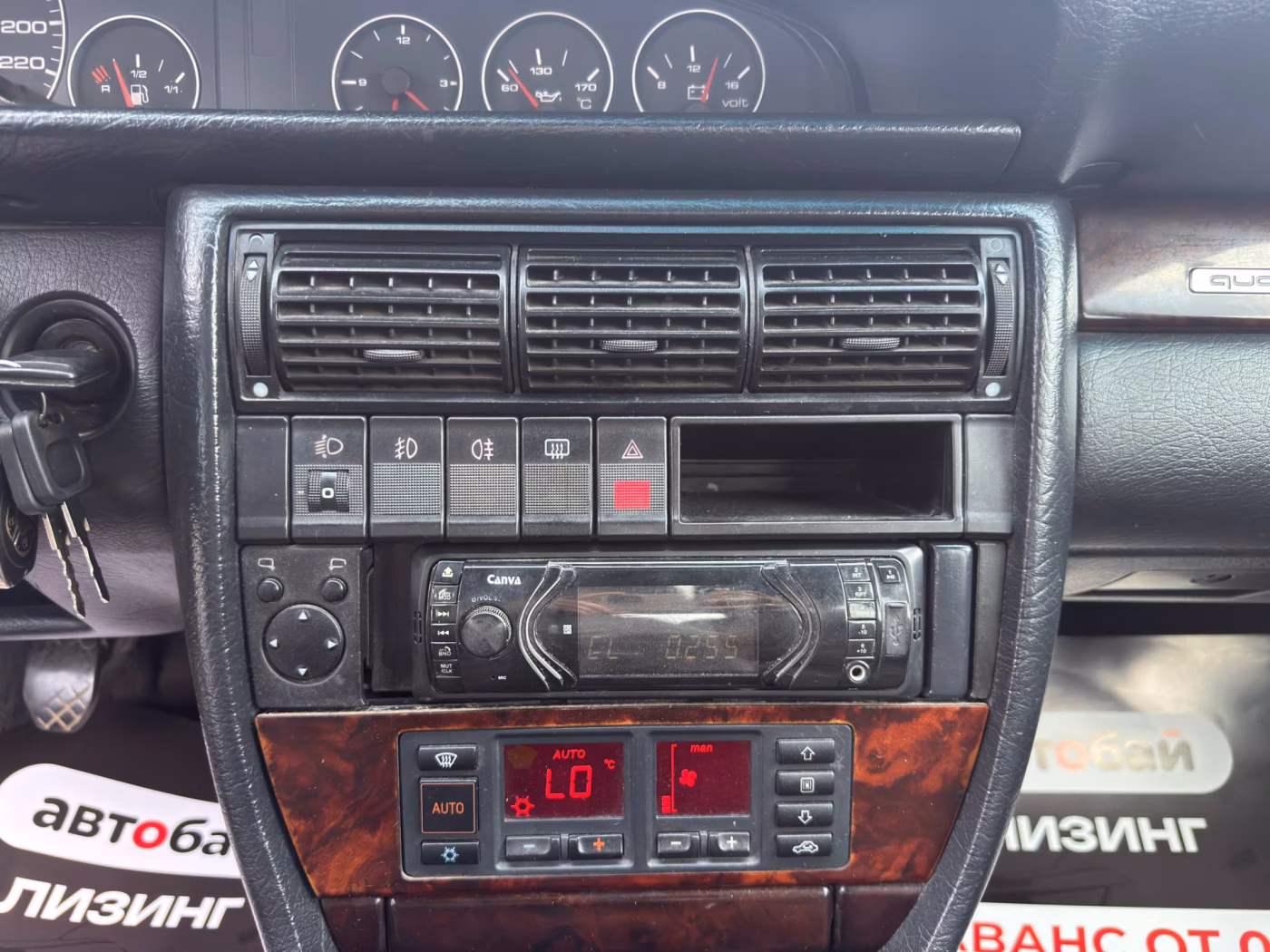 Audi A6 фото 10
