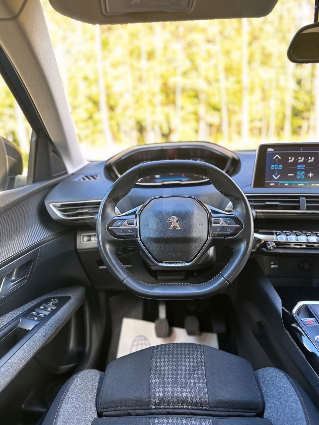 Peugeot 3008 фото 12