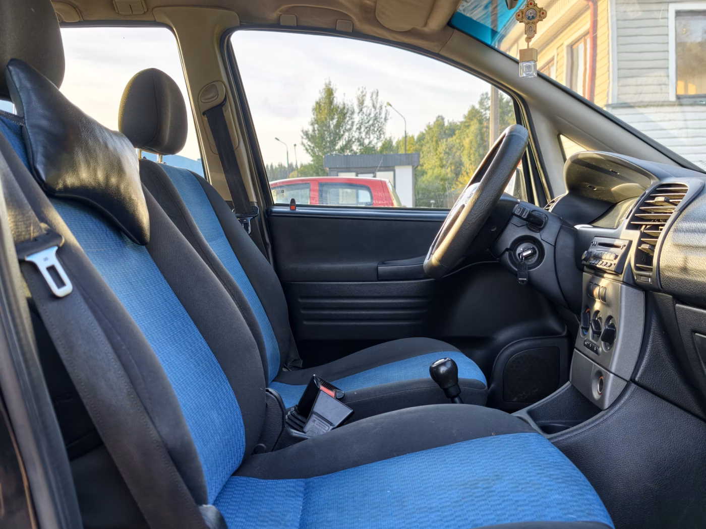 Opel Zafira фото 12