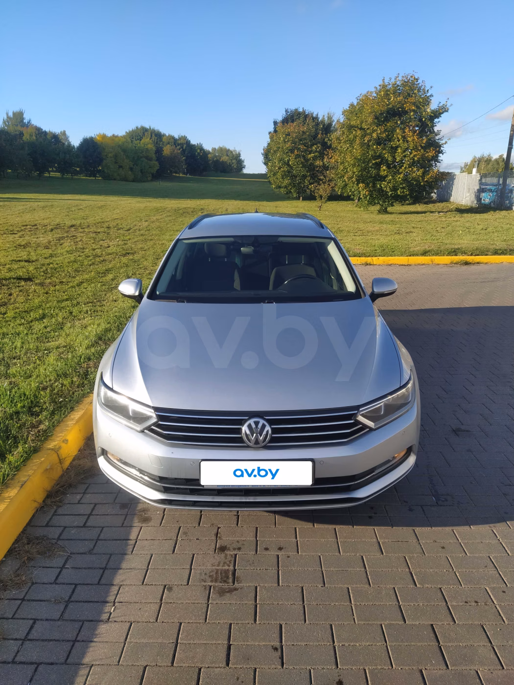 Volkswagen Passat фото 3