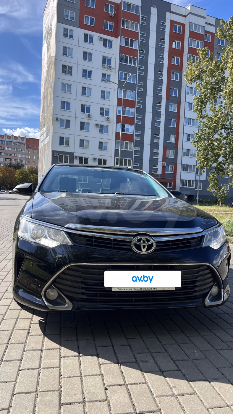 Toyota Camry фото 4