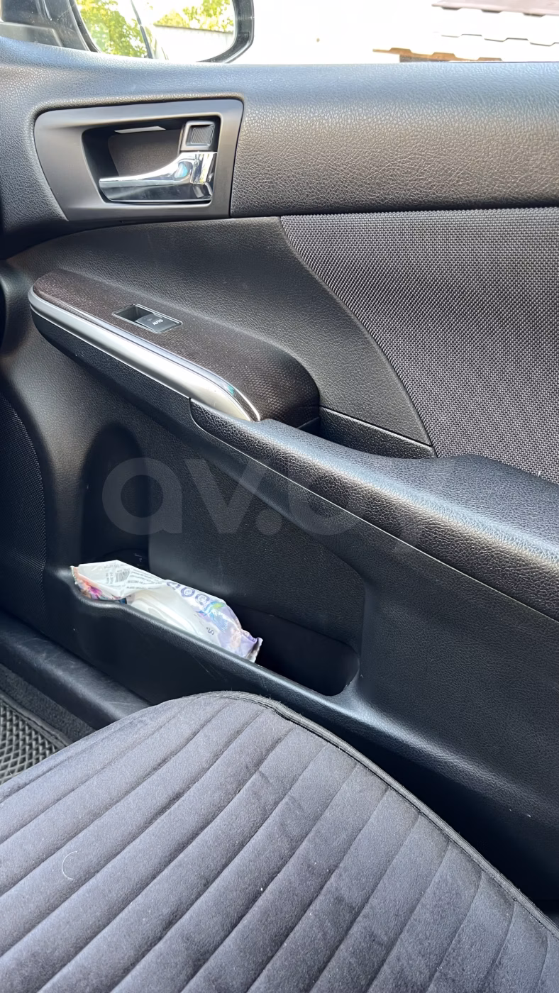 Toyota Camry фото 11