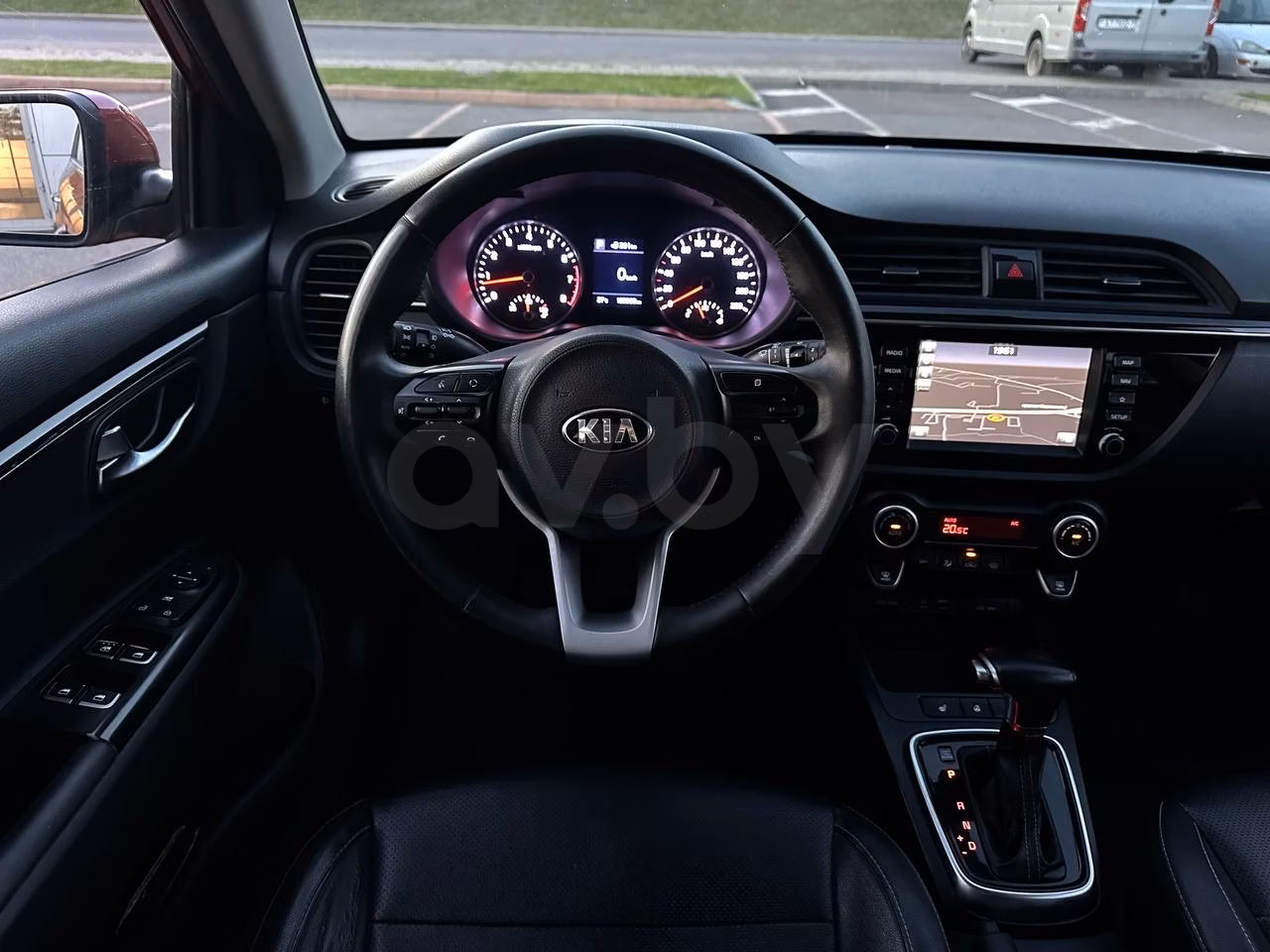 Kia Rio X (X-Line) фото 15