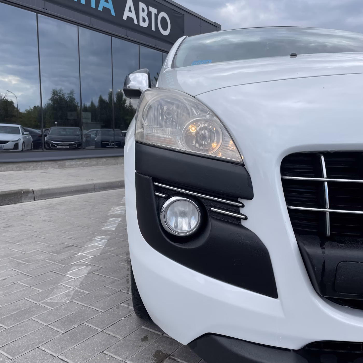 Peugeot 3008 фото 8