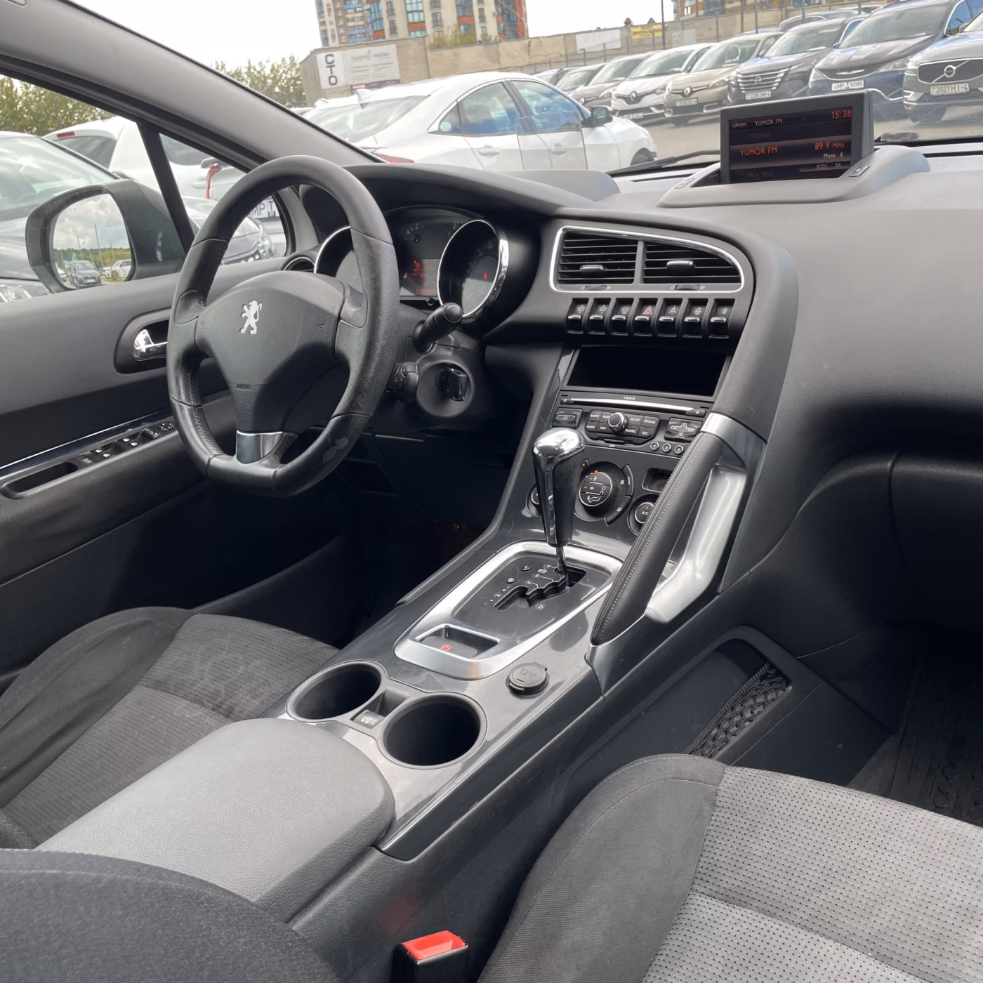 Peugeot 3008 фото 23