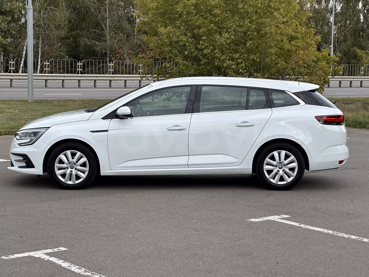 Renault Megane фото 2