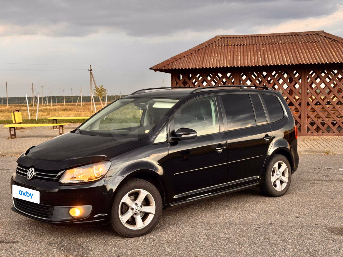 Volkswagen Touran фото 5
