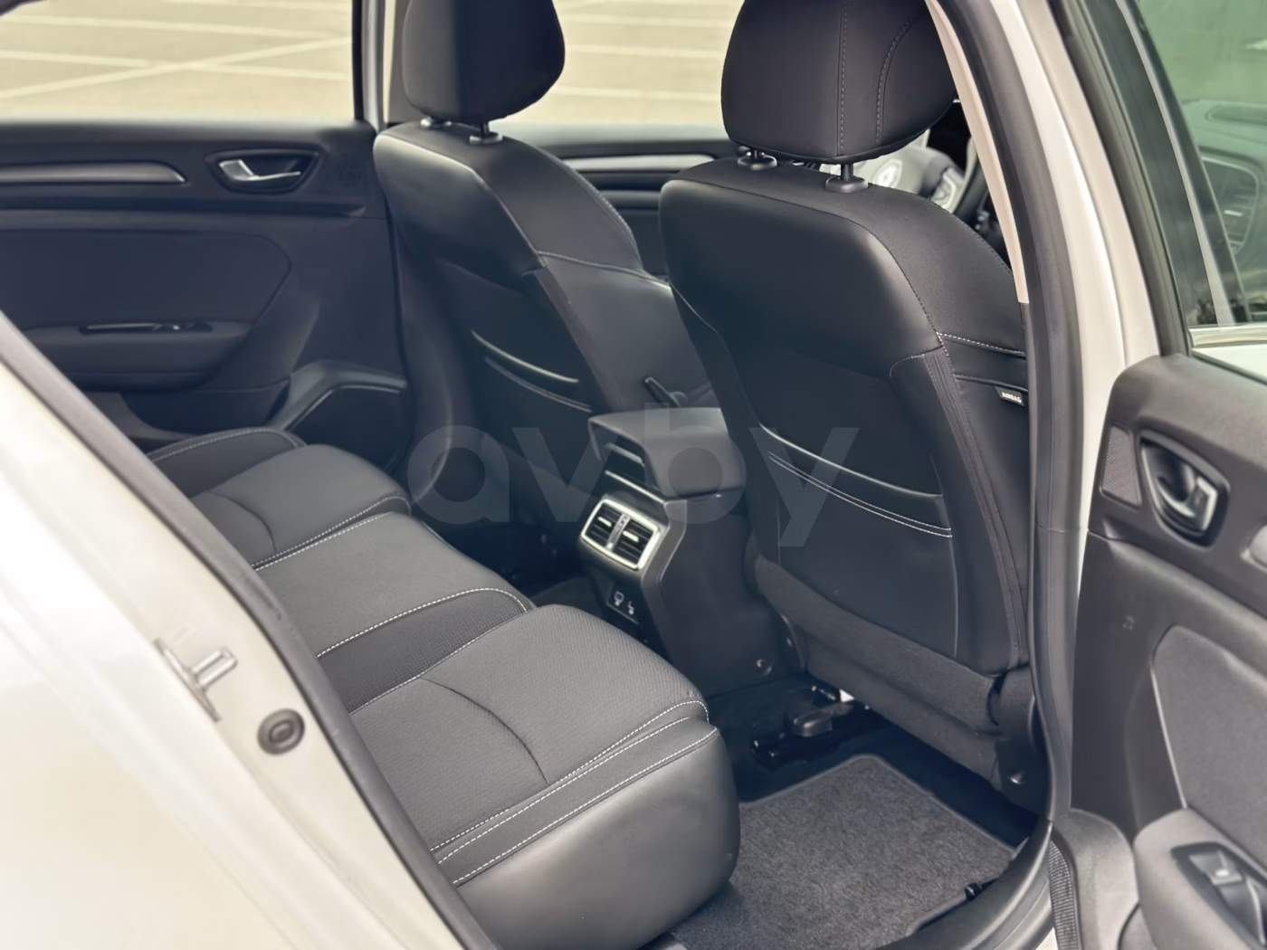 Renault Megane фото 10