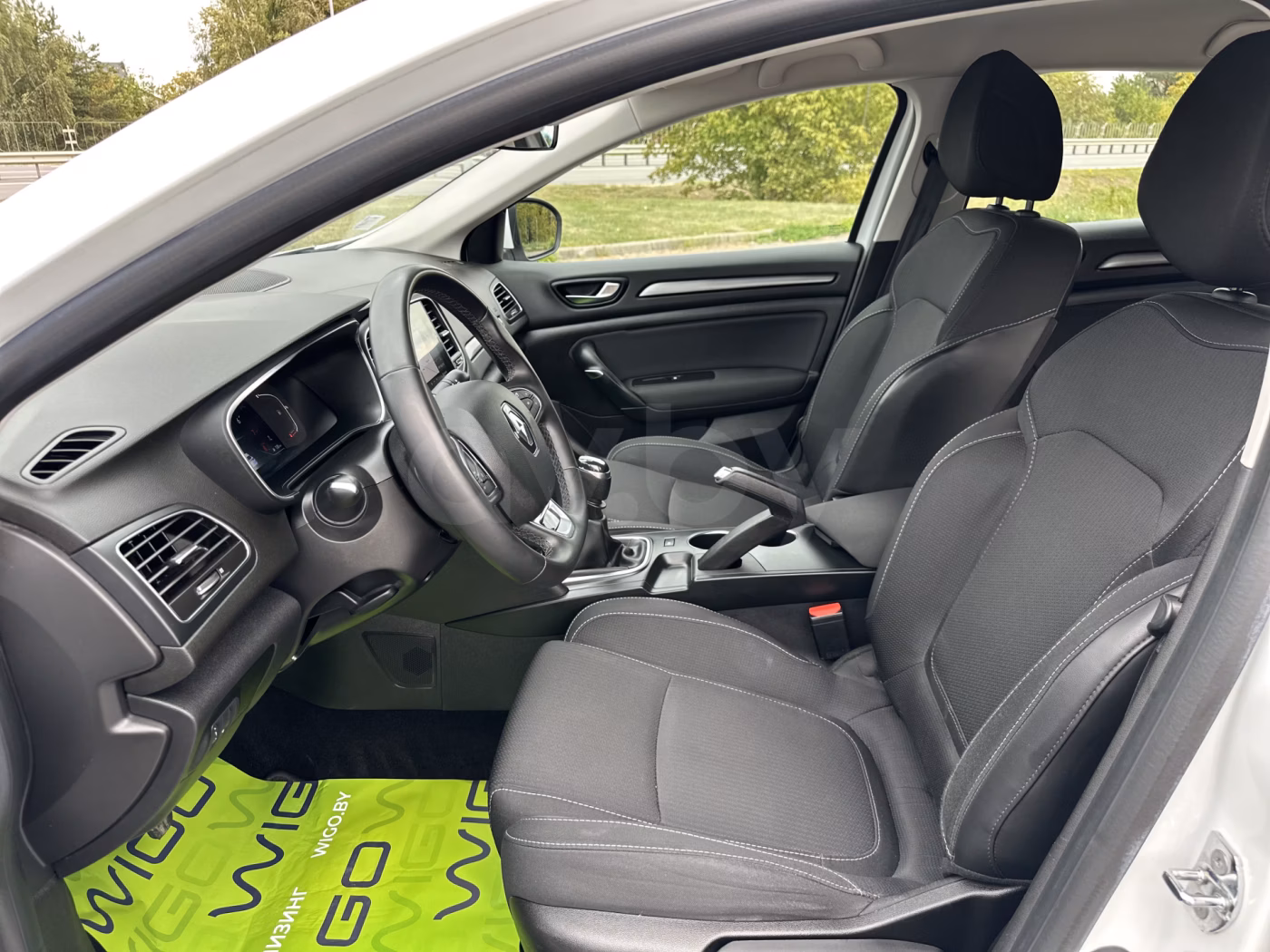 Renault Megane фото 19