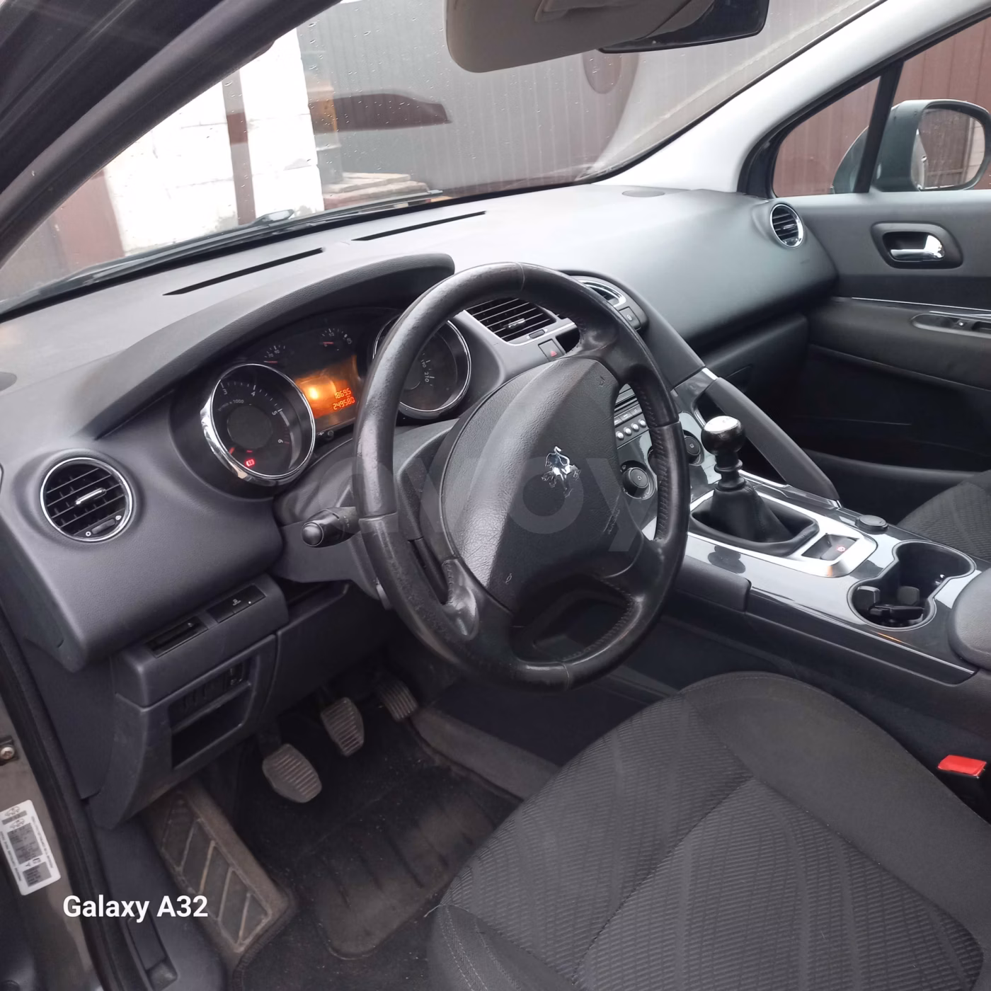 Peugeot 3008 фото 9