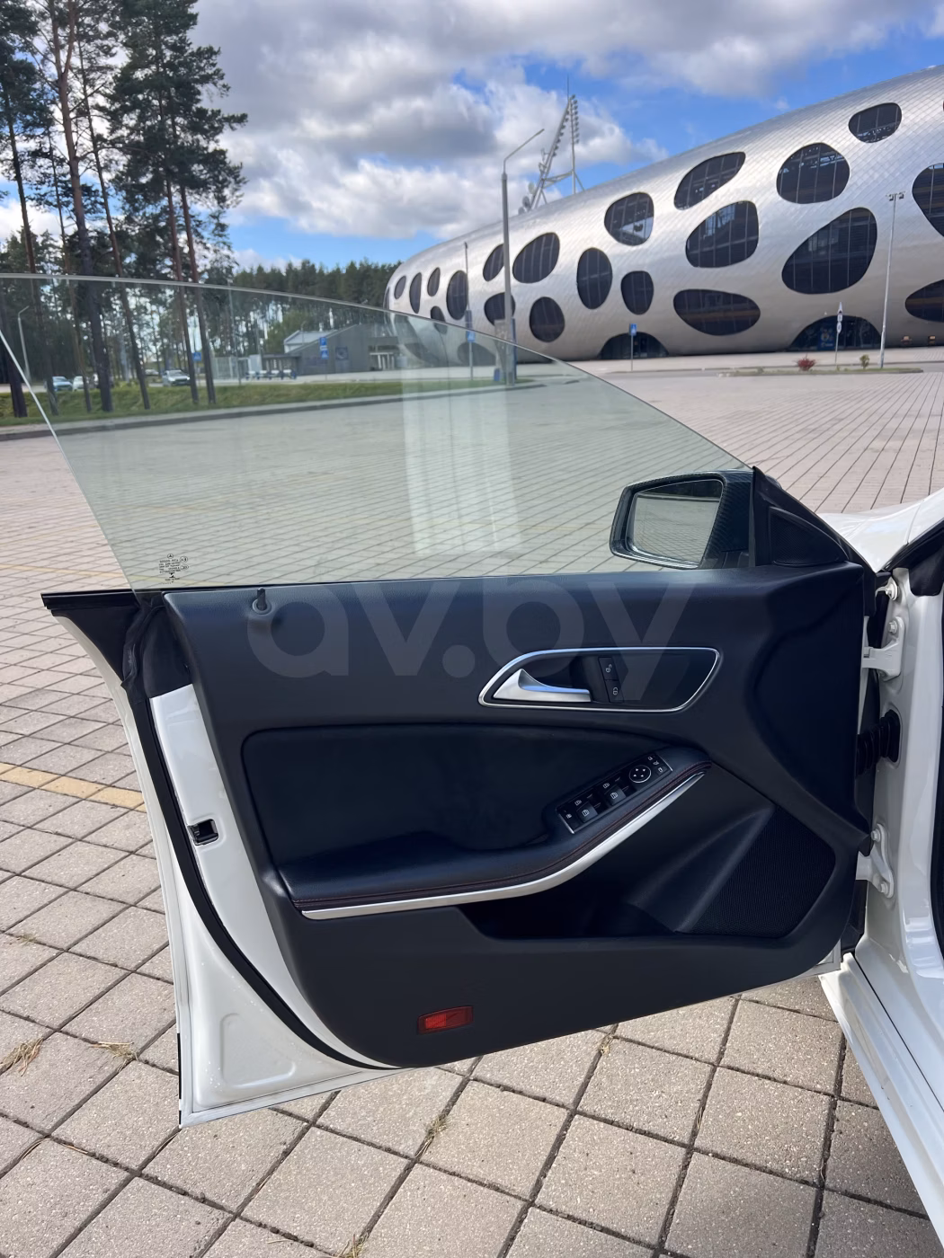 Mercedes-Benz CLA фото 17