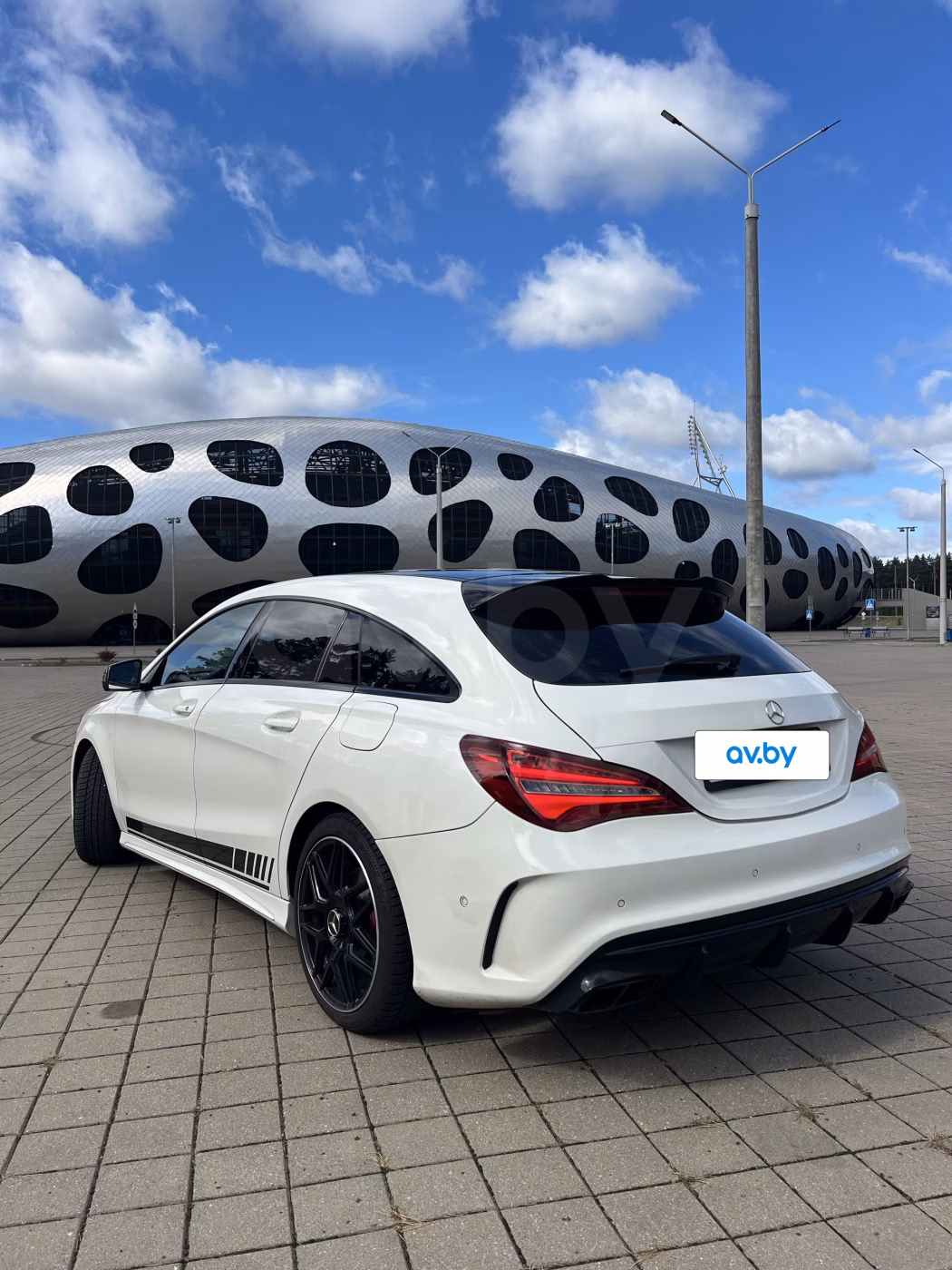 Mercedes-Benz CLA фото 10