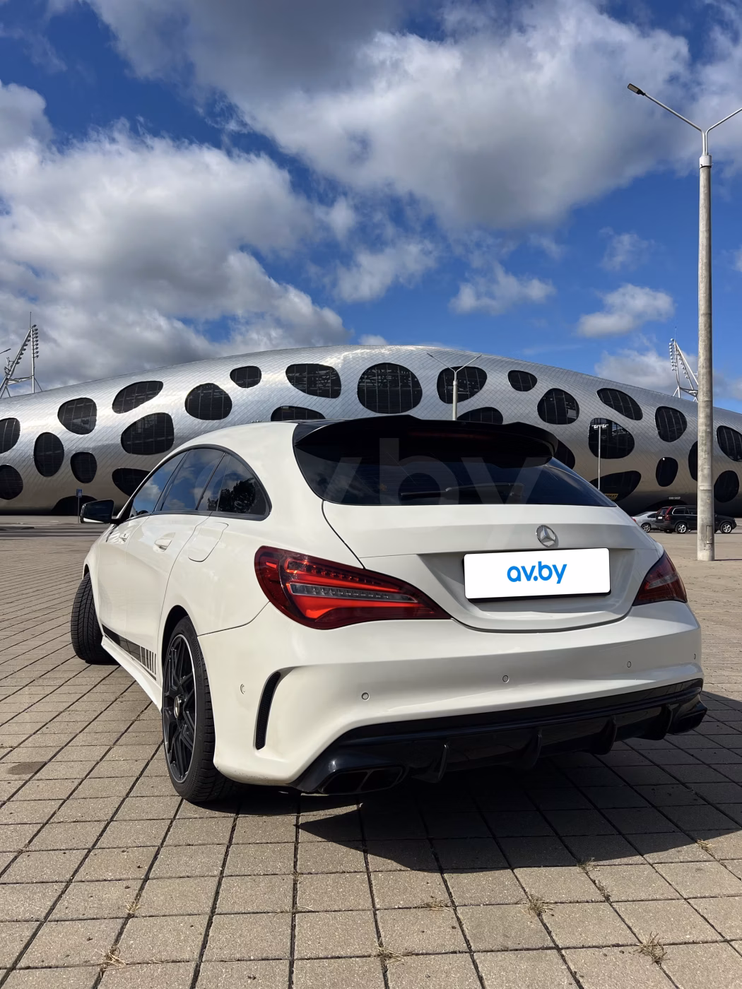 Mercedes-Benz CLA фото 12