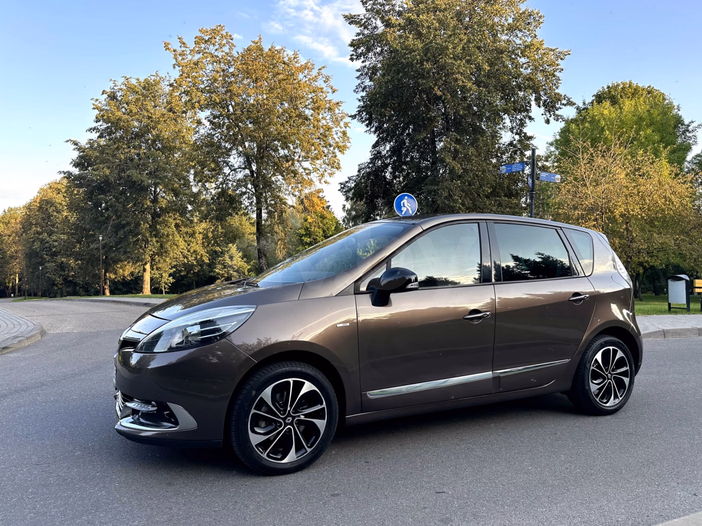 Renault Scenic фото 4