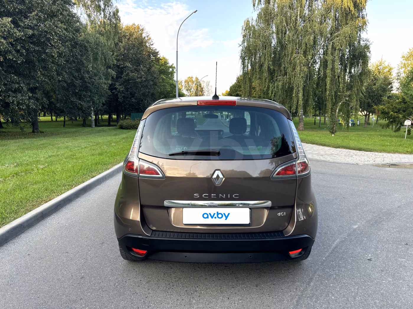 Renault Scenic фото 6