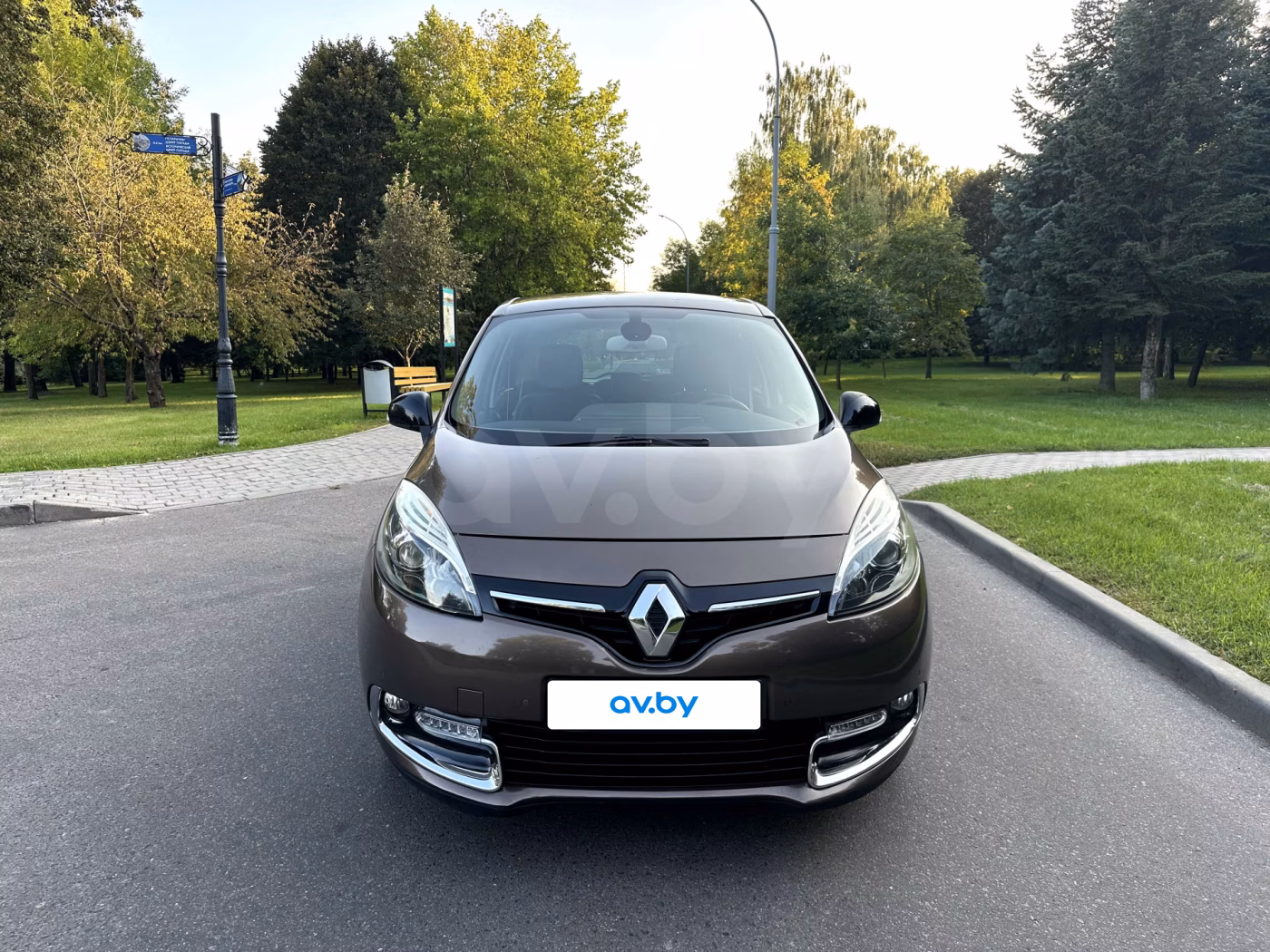 Renault Scenic фото 3
