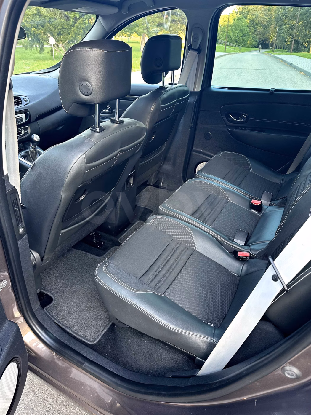 Renault Scenic фото 9