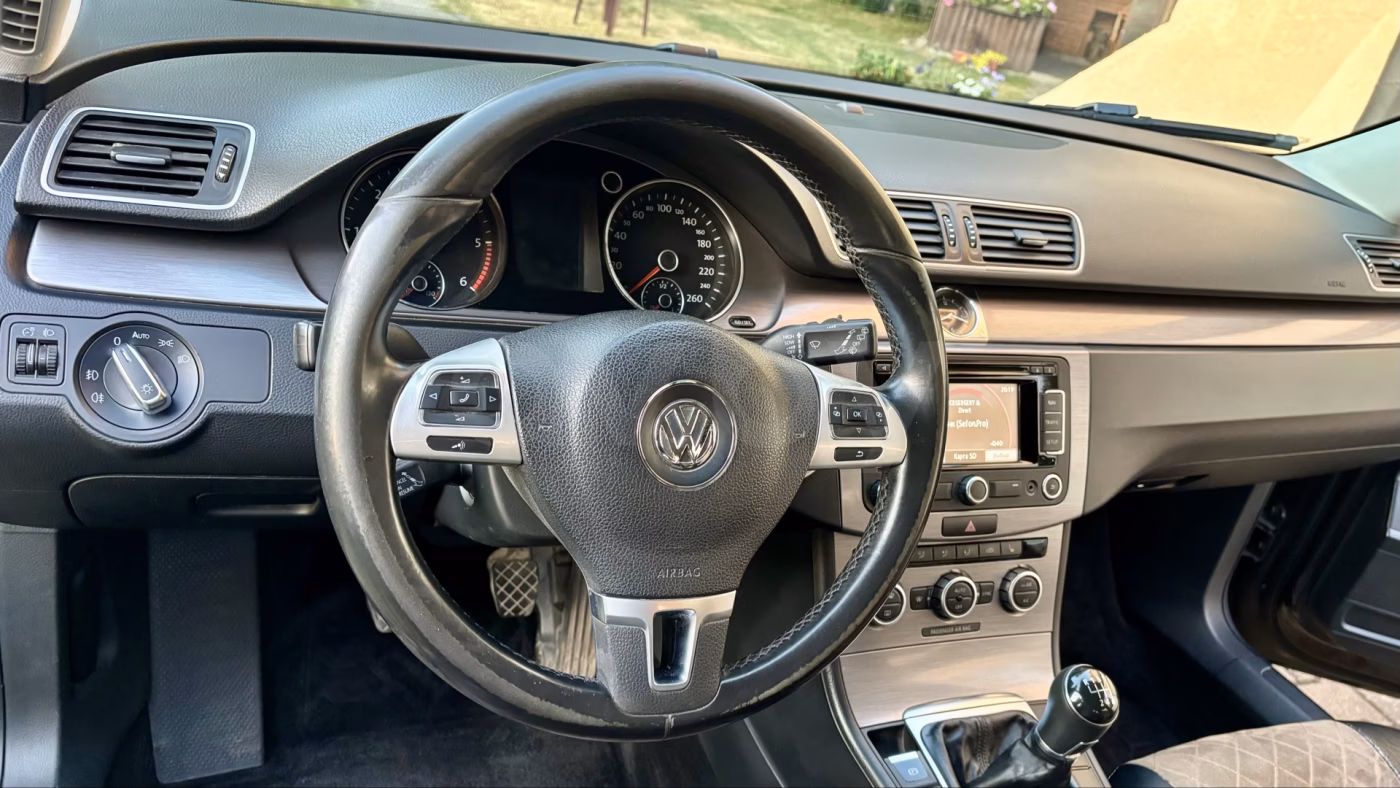 Volkswagen Passat фото 7