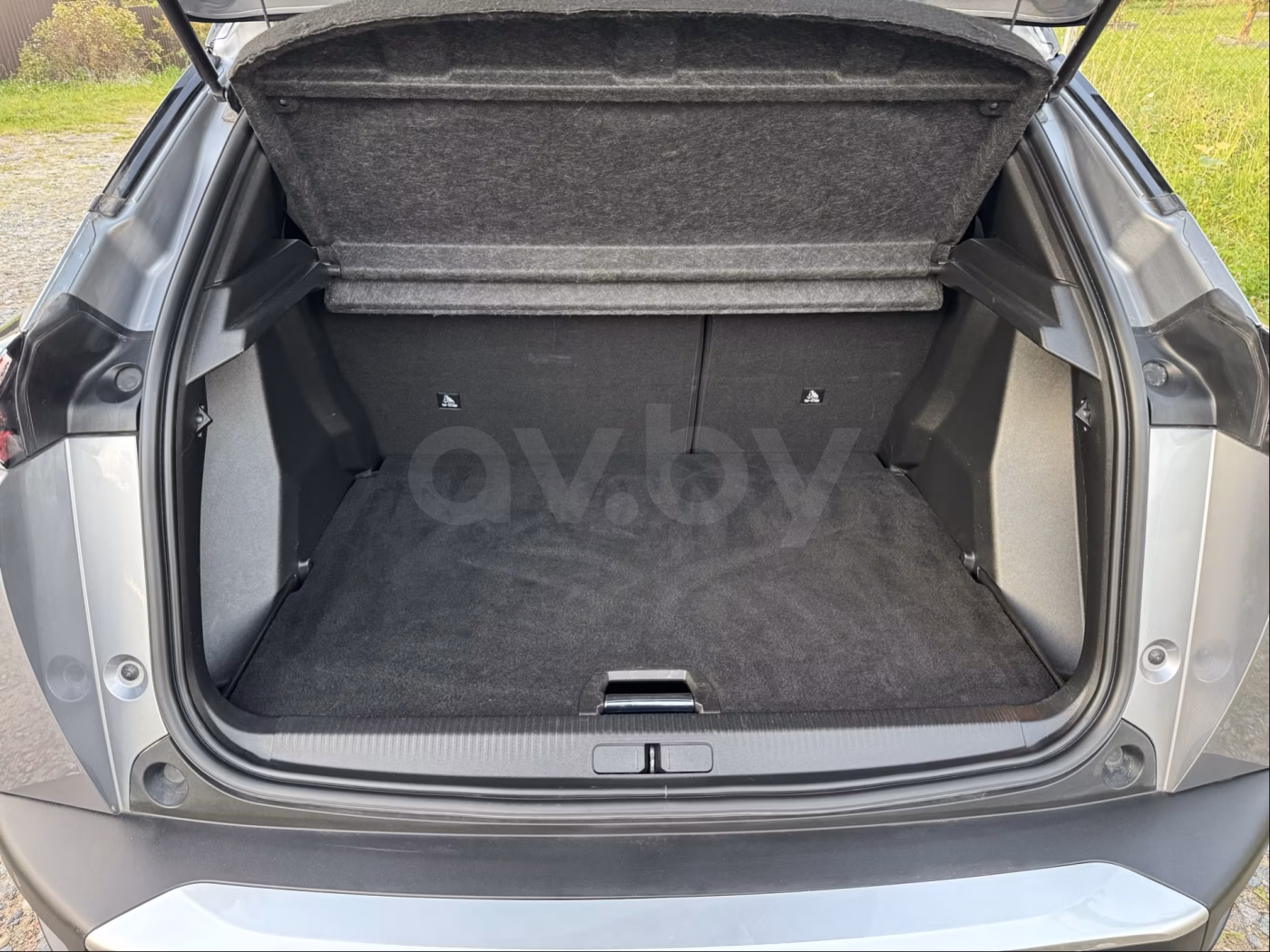 Peugeot 2008 фото 11