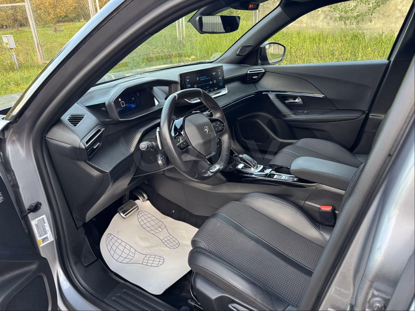 Peugeot 2008 фото 4