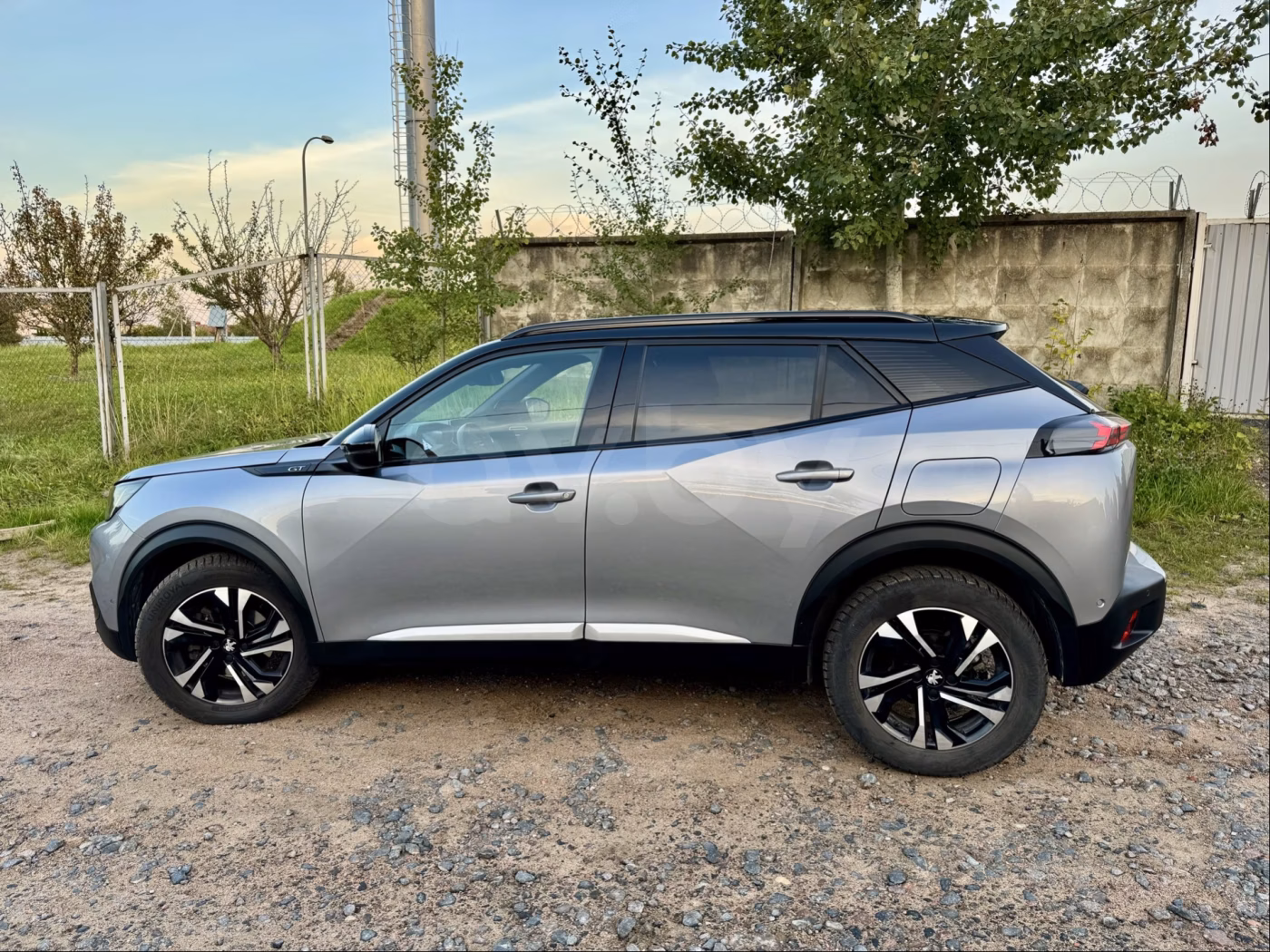 Peugeot 2008 фото 13