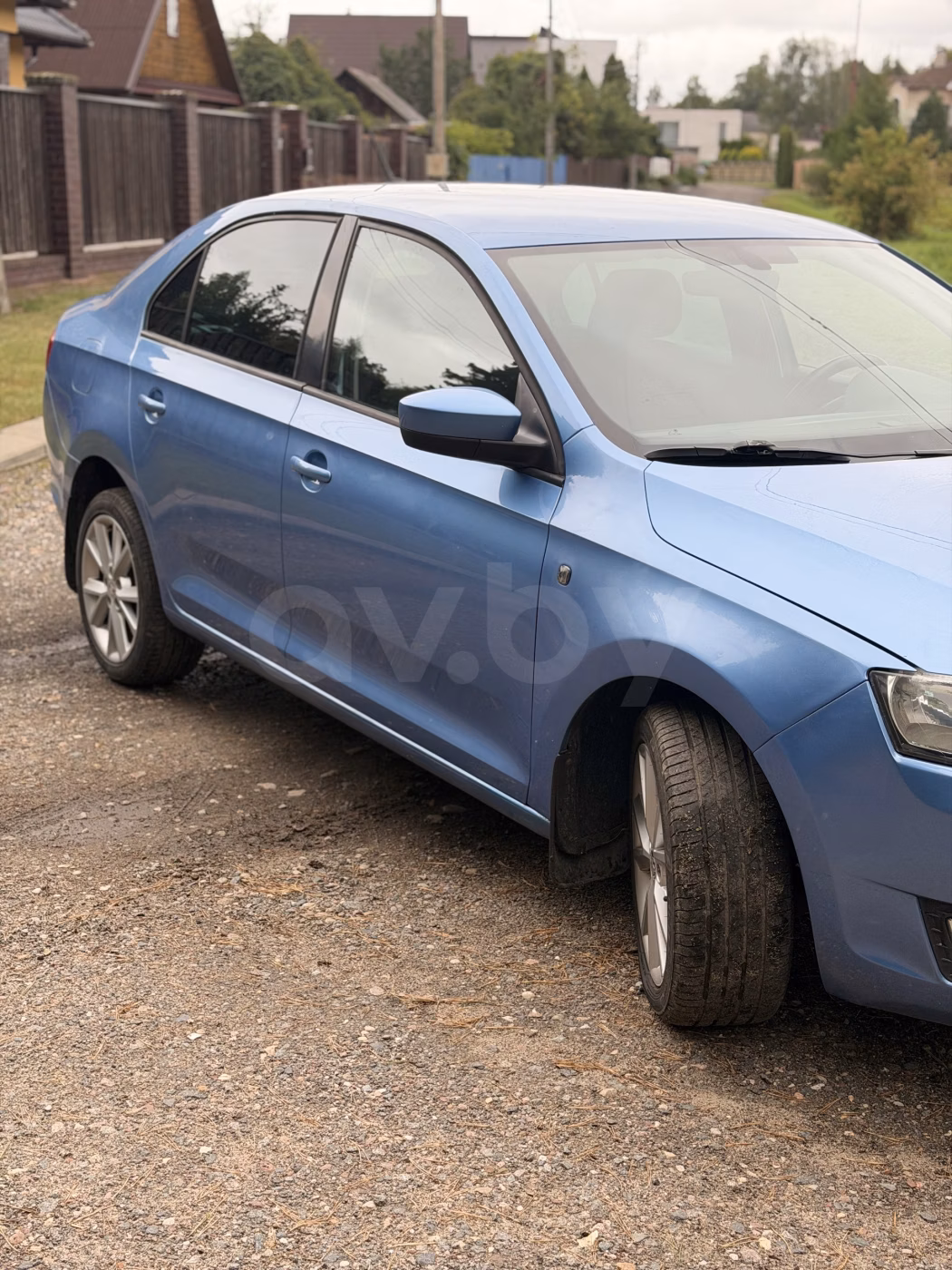 Skoda Rapid фото 8